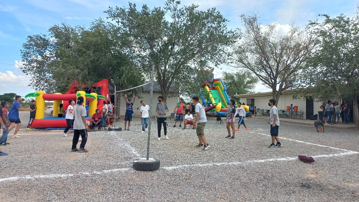Kids playing volleyball