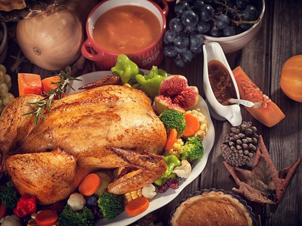 Some simple strategies to help you eat healthy during the holidays