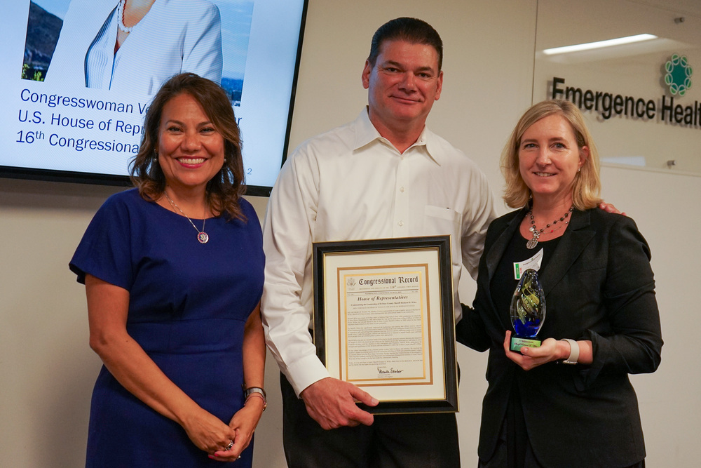 Sheriff Wiles receives Consortium Mental Health Champion Award